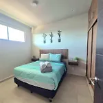Encantador Departamento Con Vista A La Piscina Y A 10 Minutos De La Playa!