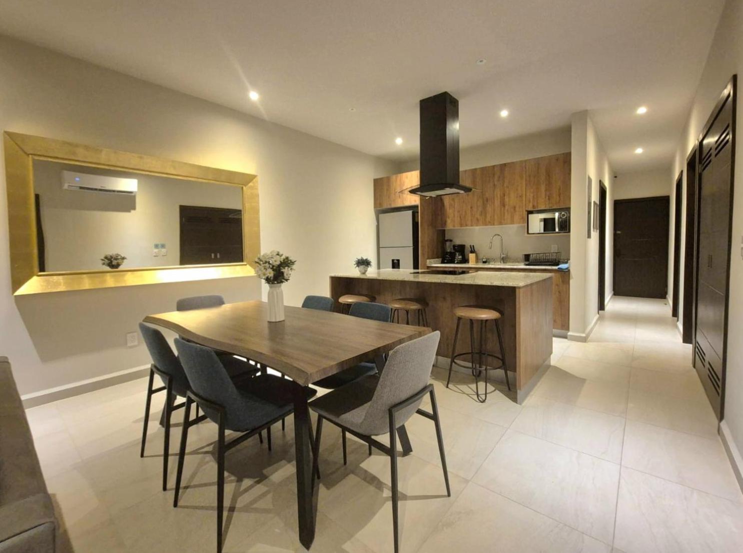 Encantador Departamento Con Vista A La Piscina Y A 10 Minutos De La Playa! Apartamento *