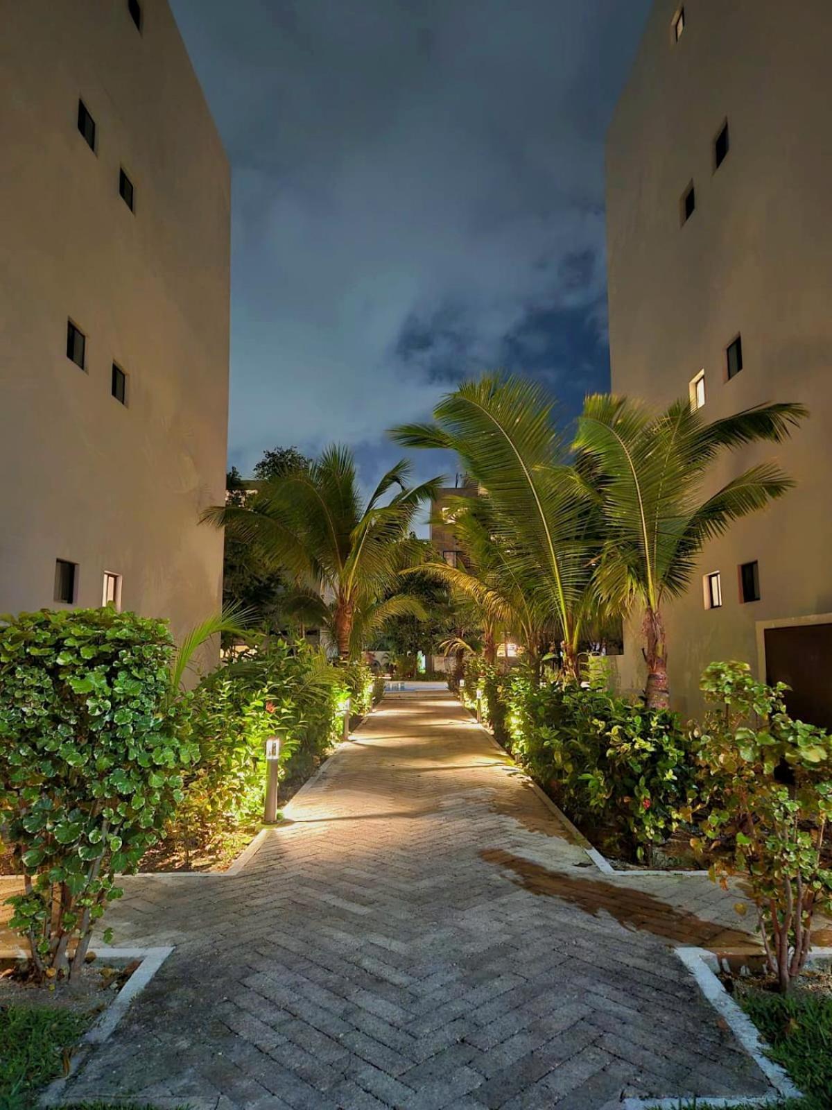 Encantador Departamento Con Vista A La Piscina Y A 10 Minutos De La Playa! Apartamento